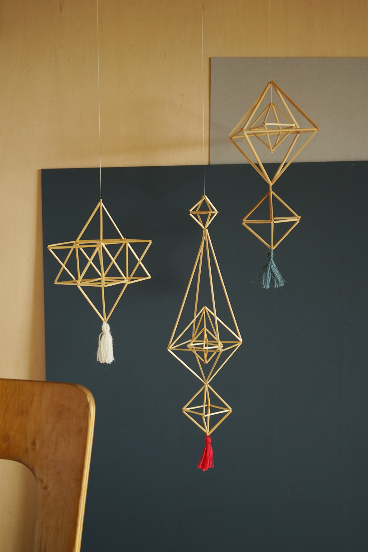 12/7(金)開催 フィンランドの伝統装飾 ヒンメリ作りワークショップ 12/7(金)開催 フィンランドの伝統装飾 ヒンメリ作りワークショップ